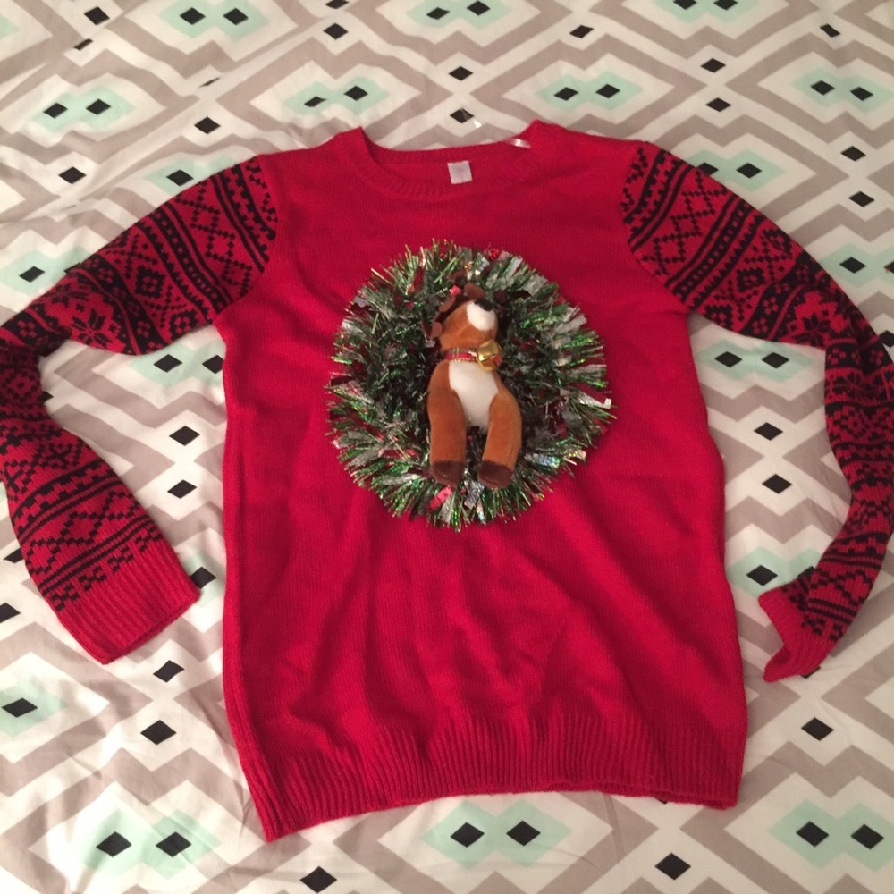 Women’s Christmas sweater Lg (11-13)